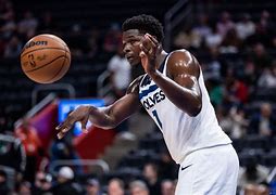 法甲赛程吃紧；浙江队加时末段篮板制胜；赛场秩序良好；赛程密集仍需轮换