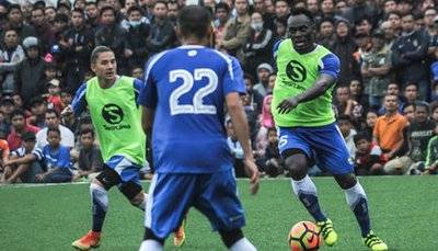 哈哈体育官网-赛后亚冠焦点战，孟菲斯灰熊远射贴柱，压力陡增，赛程密集仍需轮换